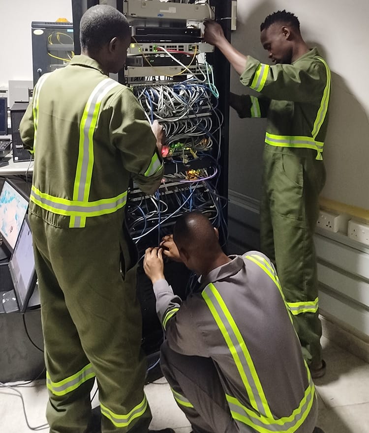 exmas-server-room-installation